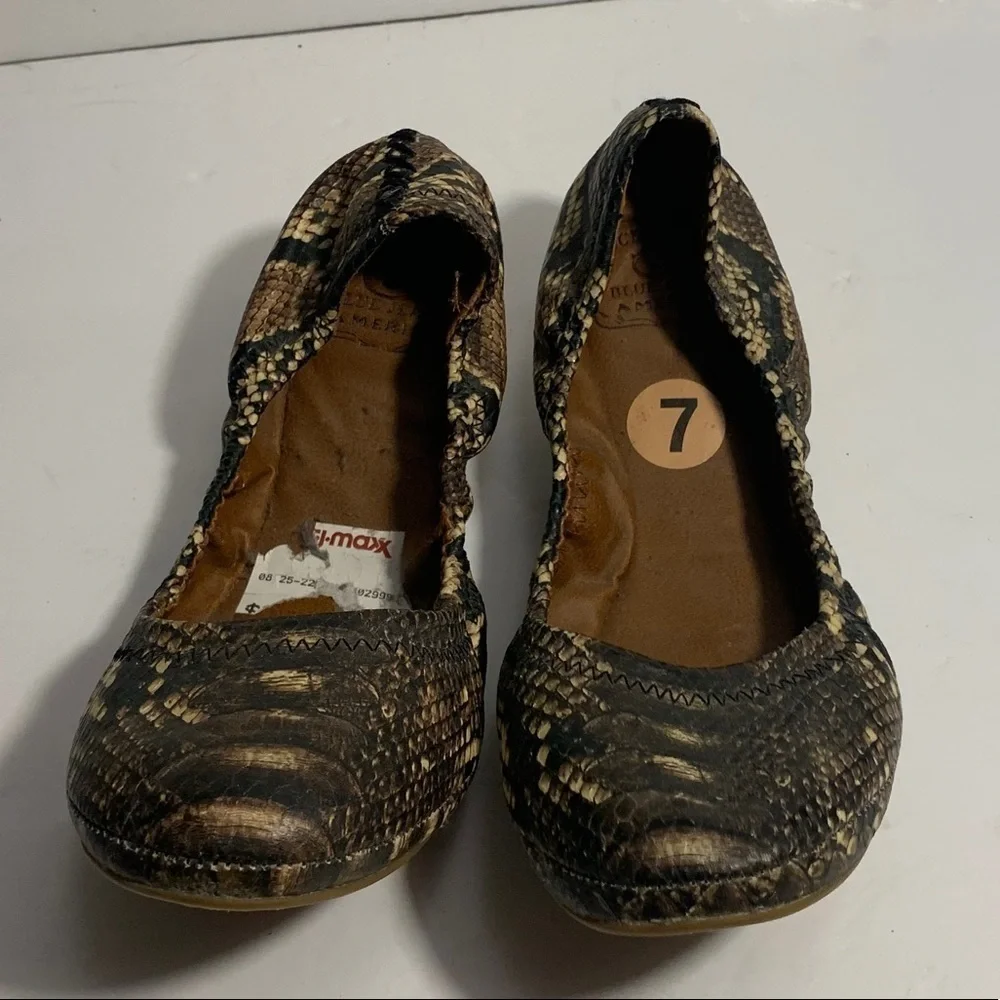 Lucky Brand excellent all